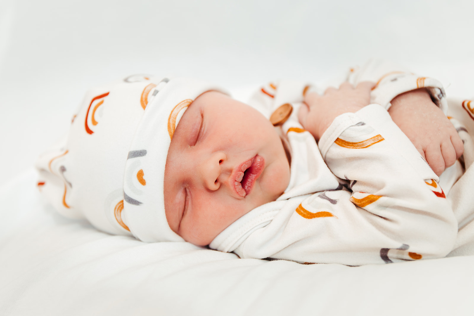 Mark Scott - Newborn